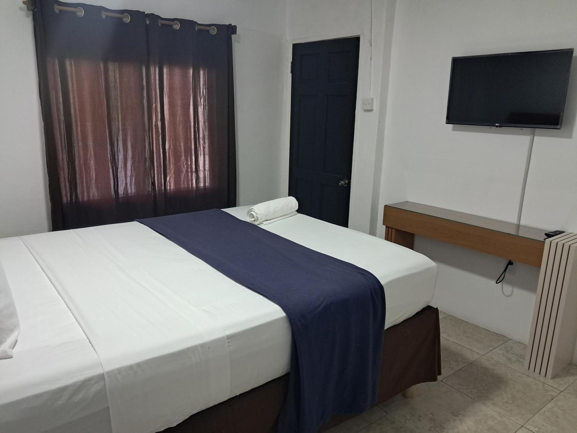 Kingsworth Bed And Breakfast Кингстон Экстерьер фото