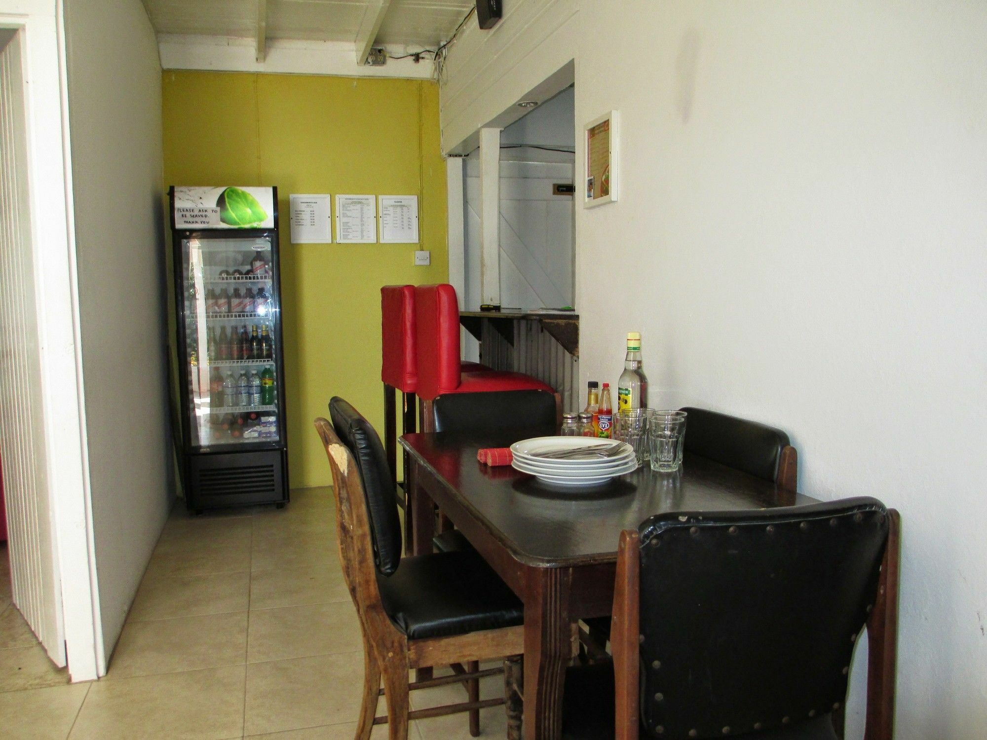 Kingsworth Bed And Breakfast Кингстон Экстерьер фото
