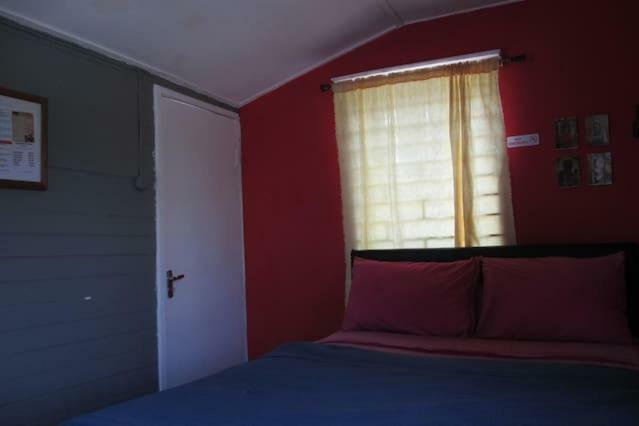 Kingsworth Bed And Breakfast Кингстон Экстерьер фото